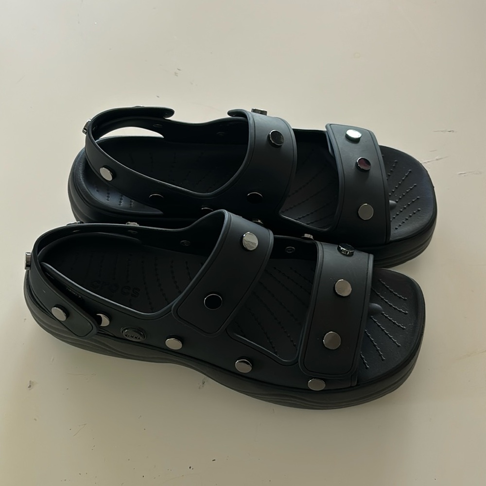 CROCS W10 Skyline Studded Sandal Black